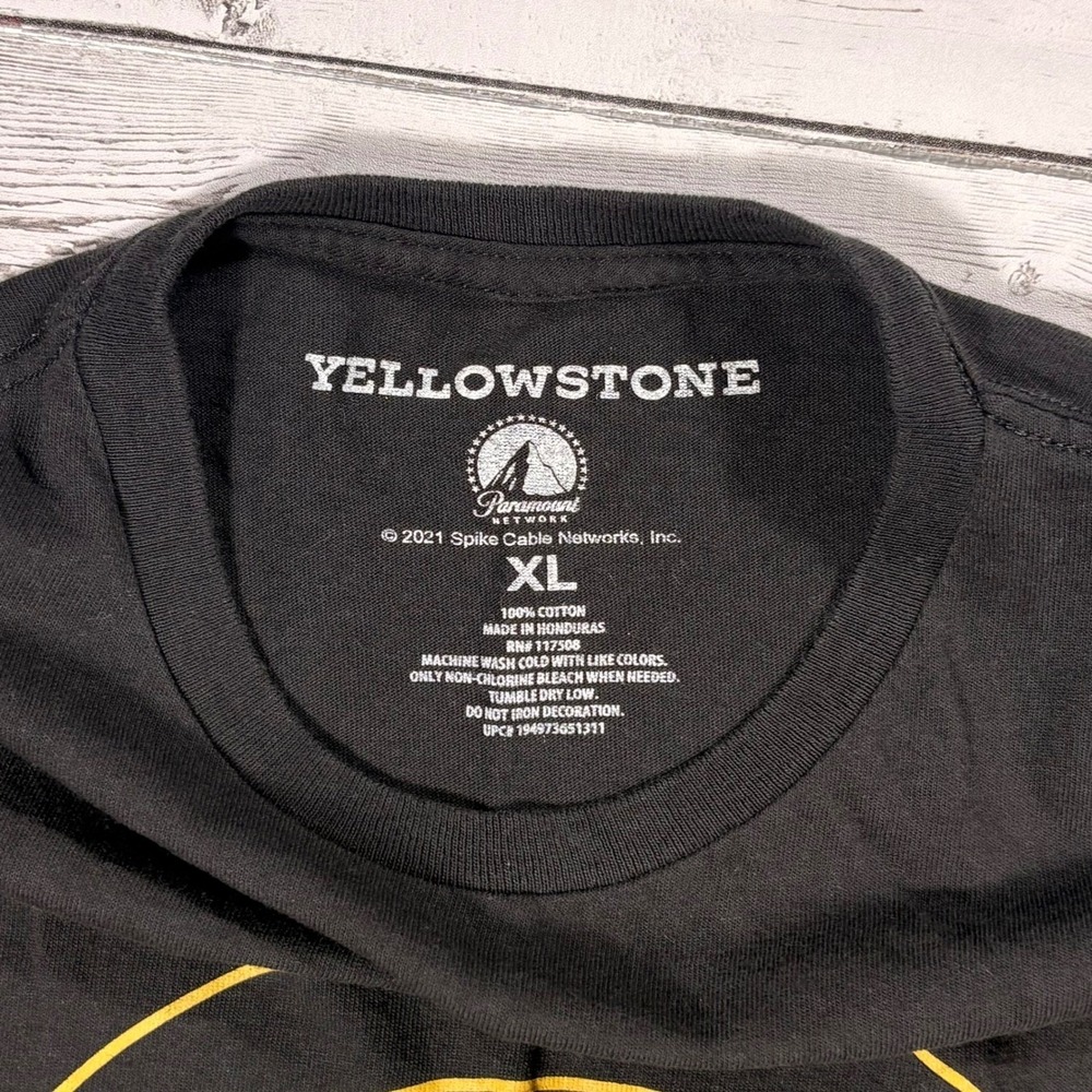 Yellowstone Dutton Ranch Montana Graphic T-Shirt Black XL Paramount Network - Picture 6 of 11
